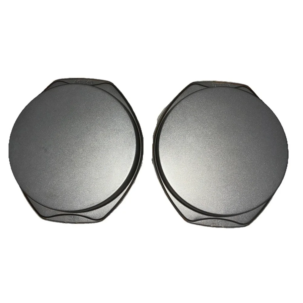 Oneida Cake Pan Round 9x1.5